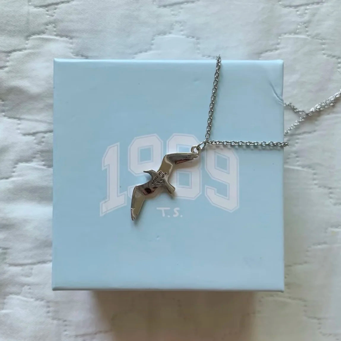 Fashion Star Taylor Swift 1989 Seagull Clavicle Necklace Sea Bird Charm Fine Necklace Simple Jewelry Accessories Gift